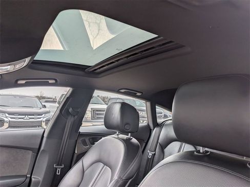 Used 2017 Audi S7 Prestige w/ S7 Sport Package image 26