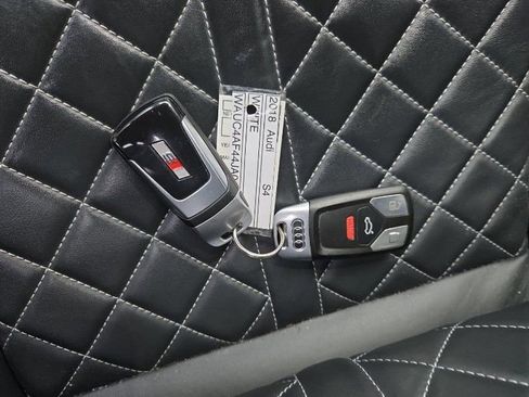 Used 2018 Audi S4 Prestige w/ Prestige Package image 13