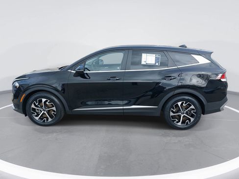 Used 2023 Kia Sportage EX image 8