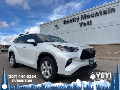 Used 2023 Toyota Highlander LE