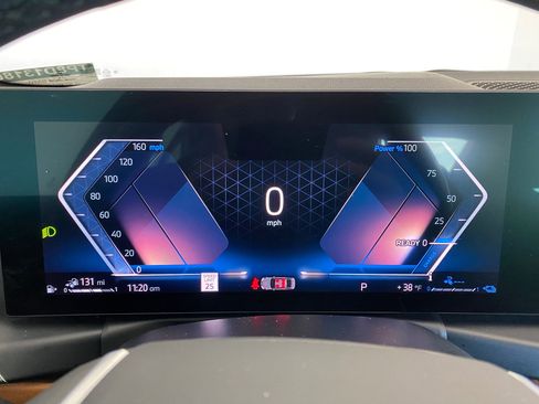 Certified 2023 BMW 330e xDrive w/ Driving Assistance Package image 28