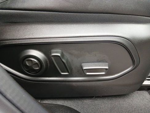 New 2026 Jeep Grand Cherokee Limited image 28