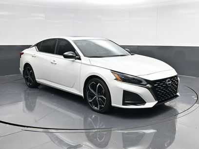Used 2024 Nissan Altima 2.5 SR w/ SR Premium Package