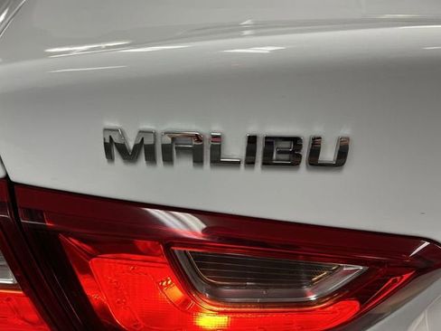 Used 2024 Chevrolet Malibu LT image 31