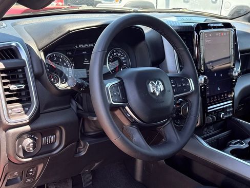 Used 2025 RAM 1500 Big Horn AWD/4WD image 12