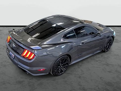 Used 2018 Ford Mustang Coupe w/ Ecoboost Performance Package RWD image 4