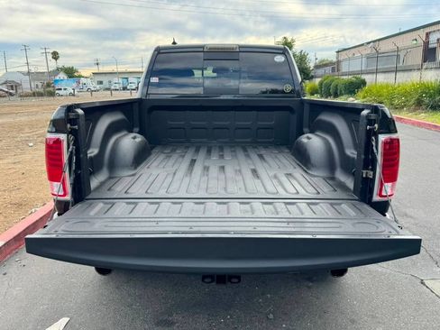 Used 2016 RAM 1500 Laramie w/ Convenience Group AWD/4WD image 8