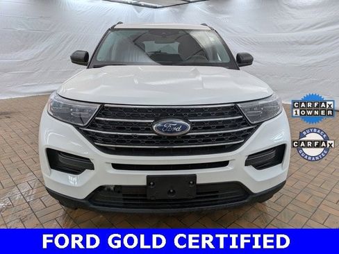 Certified 2023 Ford Explorer XLT w/ Class IV Trailer Tow Package image 2