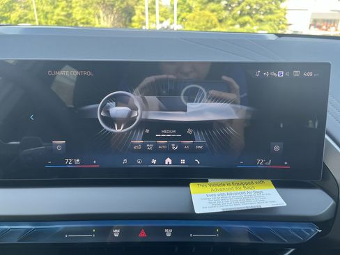 Certified 2026 BMW X3 xDrive30i w/ M Sport Package AWD/4WD image 27