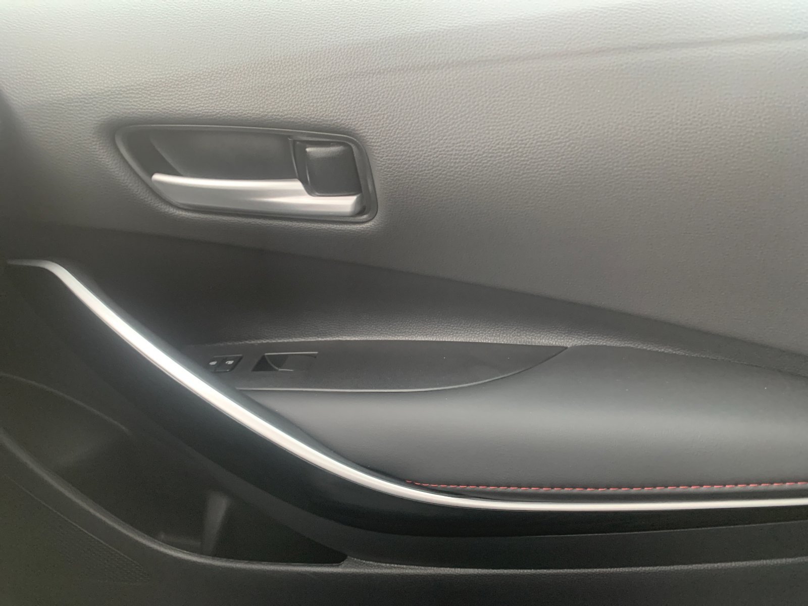 New 2026 Toyota Corolla XSE FWD image 18