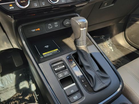 Used 2024 Honda CR-V EX-L image 24
