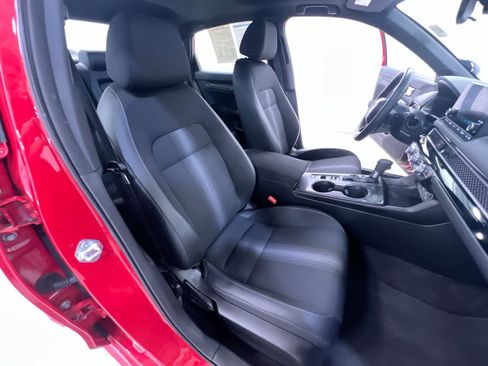 Used 2026 Honda Civic Sport image 33