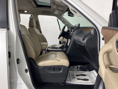 Used 2023 Nissan Armada SL image 36