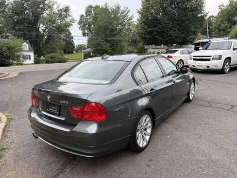 Used 2011 BMW 328i xDrive Sedan AWD/4WD image 5