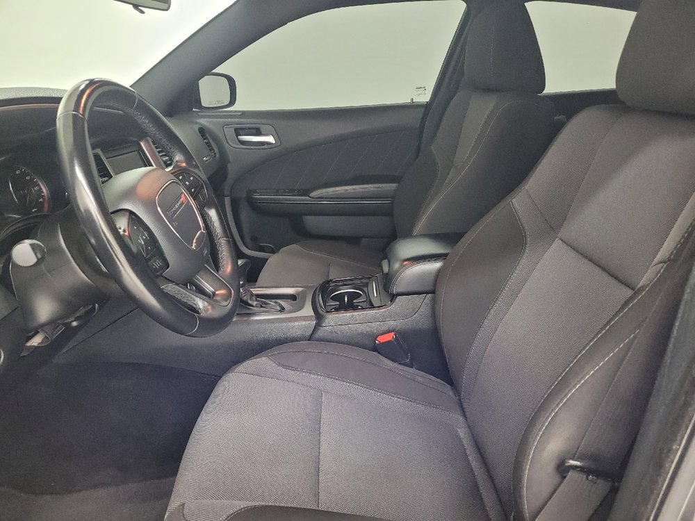 Used 2022 Dodge Charger SXT w/ Blacktop Package RWD image 17