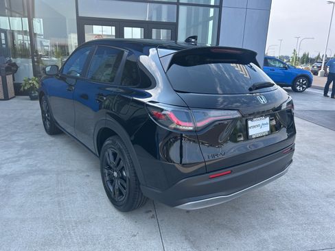 New 2026 Honda HR-V Sport image 7