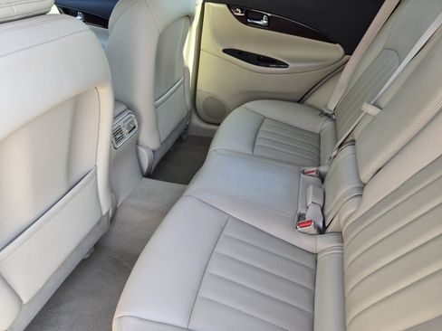 Used 2017 INFINITI QX50 2WD w/ Premium Plus Package image 27