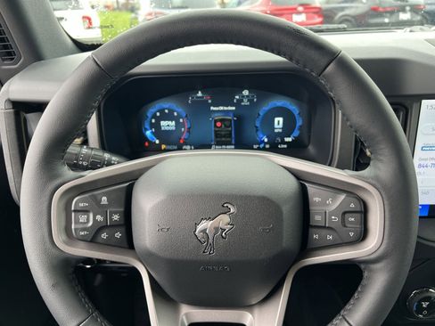 New 2026 Ford Bronco Badlands AWD/4WD image 15