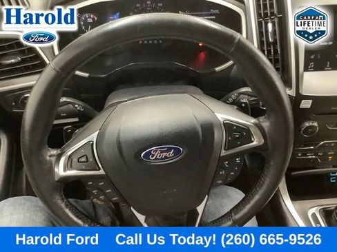 Used 2017 Ford Edge SEL w/ Equipment Group 201A AWD/4WD image 16
