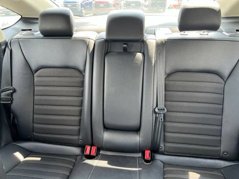 Used 2018 Ford Fusion SE w/ Equipment Group 201A AWD/4WD image 10