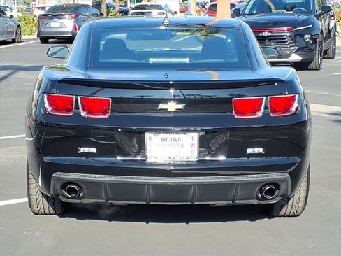 Used 2013 Chevrolet Camaro LS image 9