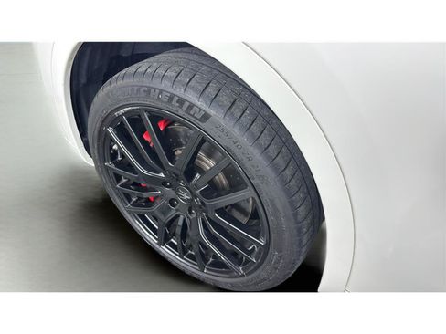 Used 2019 Maserati Levante S AWD/4WD image 44
