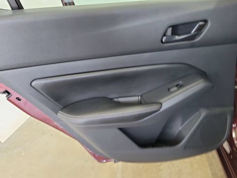 Used 2024 Nissan Altima 2.5 SV w/ SV Premium Package FWD image 15