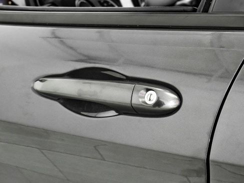 Used 2017 Jeep Cherokee Trailhawk w/ Cold Weather Group image 36