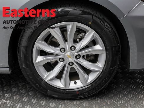 Used 2024 Chevrolet Malibu LT image 30