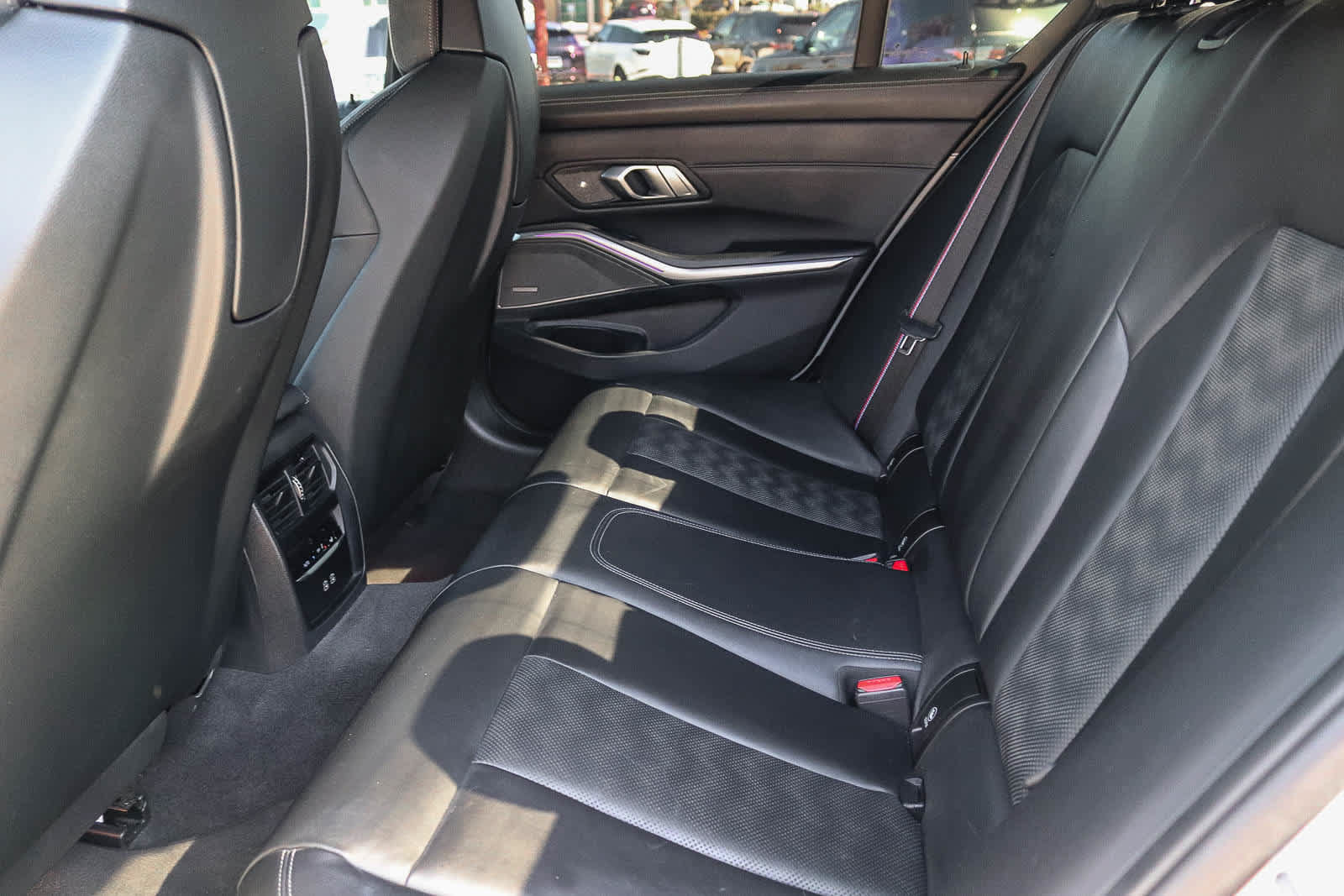 Used 2022 BMW M3 Competition w/ Executive Package RWD image 17