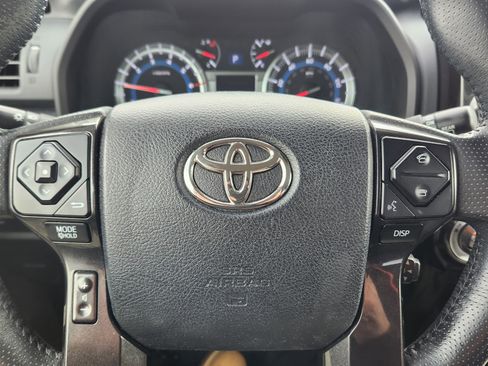 Used 2016 Toyota 4Runner Trail image 7