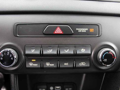 Used 2017 Kia Sportage LX image 19