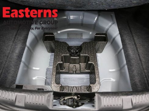 Used 2025 Ford Mustang Coupe image 21