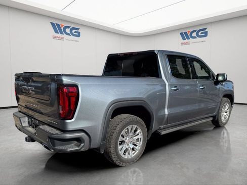 Used 2019 GMC Sierra 1500 Denali w/ Technology Package AWD/4WD image 4
