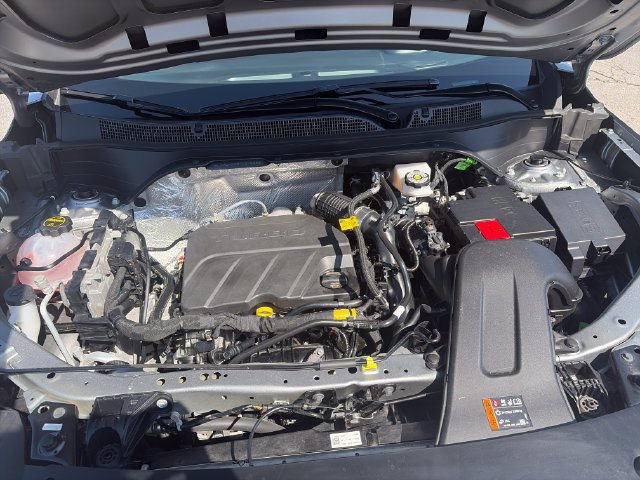 Used 2026 Chevrolet Trax LS FWD image 22