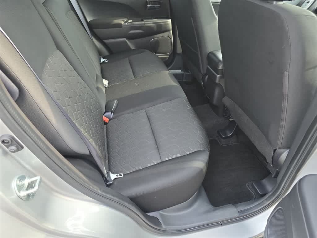 Used 2024 Mitsubishi Outlander Sport ES AWD/4WD image 12