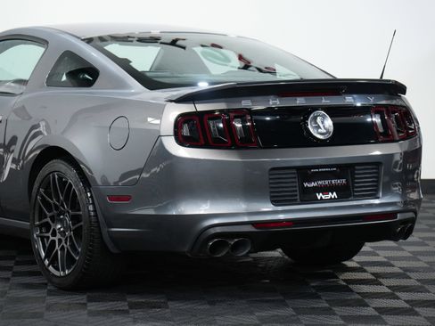 Used 2013 Ford Mustang Shelby GT500 image 15