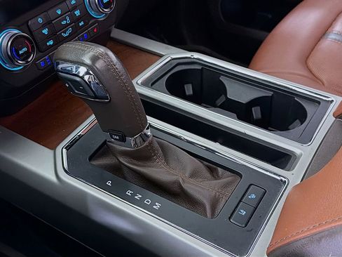 Used 2019 Ford F150 King Ranch w/ Equipment Group 601A Luxury AWD/4WD image 21