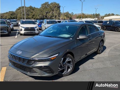 New 2026 Hyundai Elantra Limited image 1