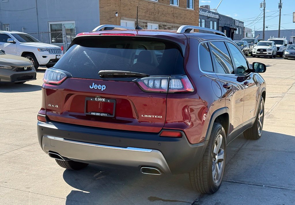 Used 2019 Jeep Cherokee Limited AWD/4WD image 7