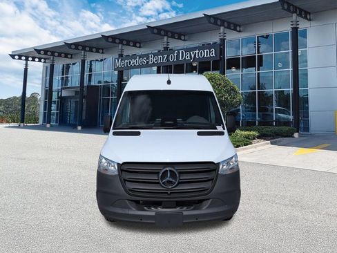 New 2026 Mercedes-Benz Sprinter 2500 image 9