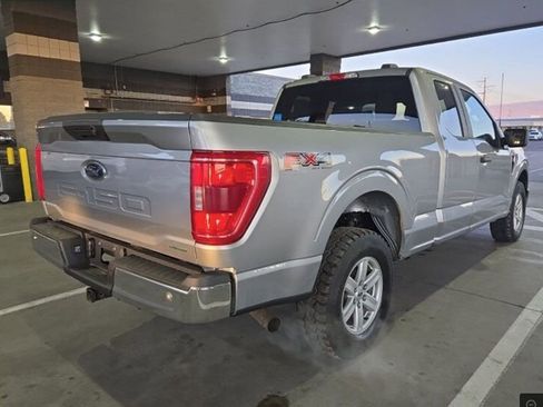 Used 2023 Ford F150 XLT w/ Trailer Tow Package image 5