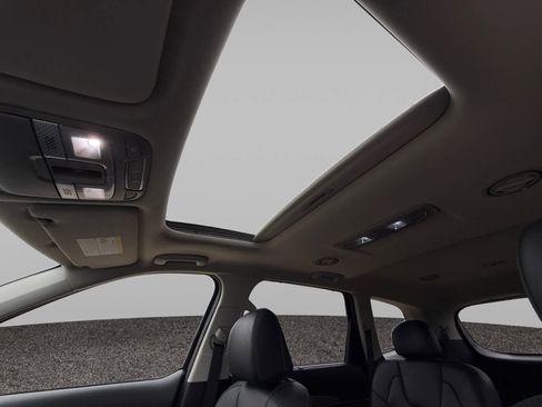 Used 2022 Kia Telluride EX w/ EX Premium Package FWD image 12