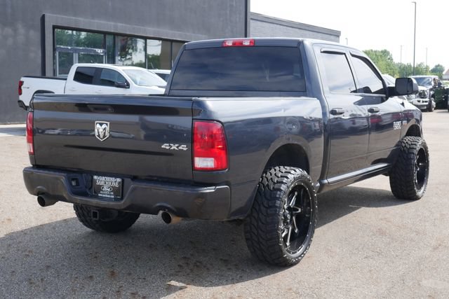 Used 2017 RAM 1500 Express AWD/4WD image 10