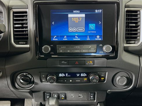 Used 2024 Nissan Frontier SV w/ SV Convenience Package AWD/4WD image 23