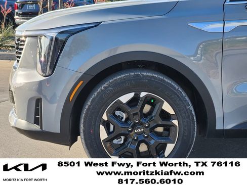 New 2026 Kia Sorento S w/ S Panoramic Sunroof Package FWD image 6
