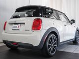 Used 2015 MINI Cooper 2-Door Hardtop image 4
