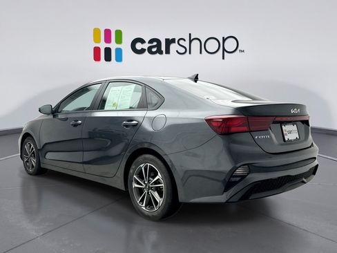 Used 2023 Kia Forte LXS w/ LXS Technology Package FWD image 3