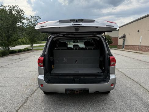 Used 2008 Toyota Sequoia SR5 image 6