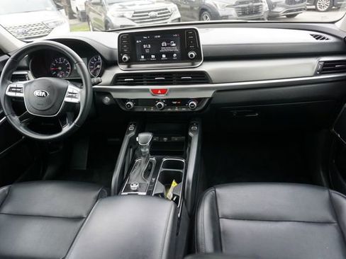 Used 2020 Kia Telluride S w/ S 8 Passenger Seating Package FWD image 6